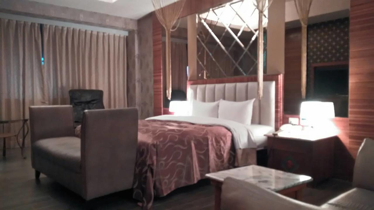 Michelle Motel Tchaj-čung Exteriér fotografie